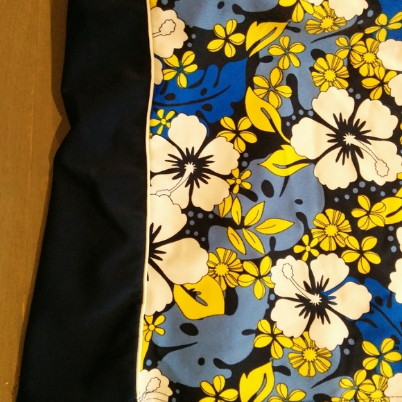 Girls' ROOTS Floral Tankini Swim Top, Size 14 /XXL - Picture 7 of 9